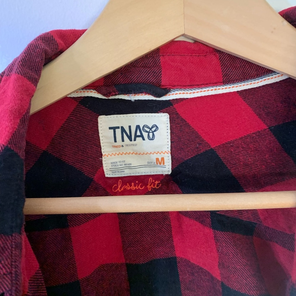 TNA Classic Red and Black Flannel Button Down Shirt - Picture 4 of 4